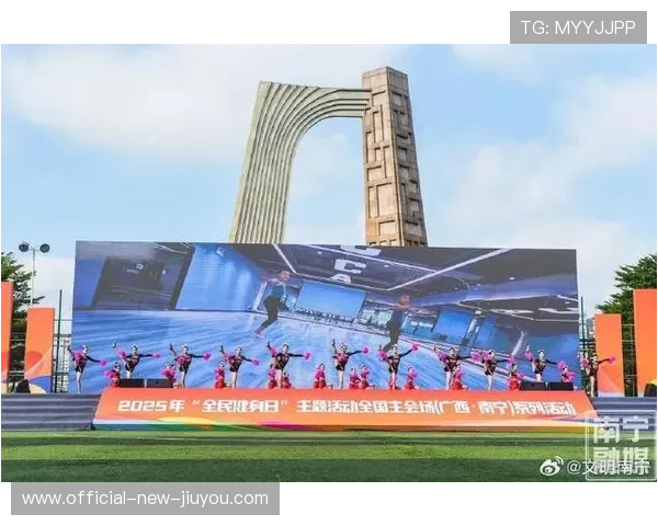 体育场馆夜间开放试点吸引市民健身，体育馆几点关灯