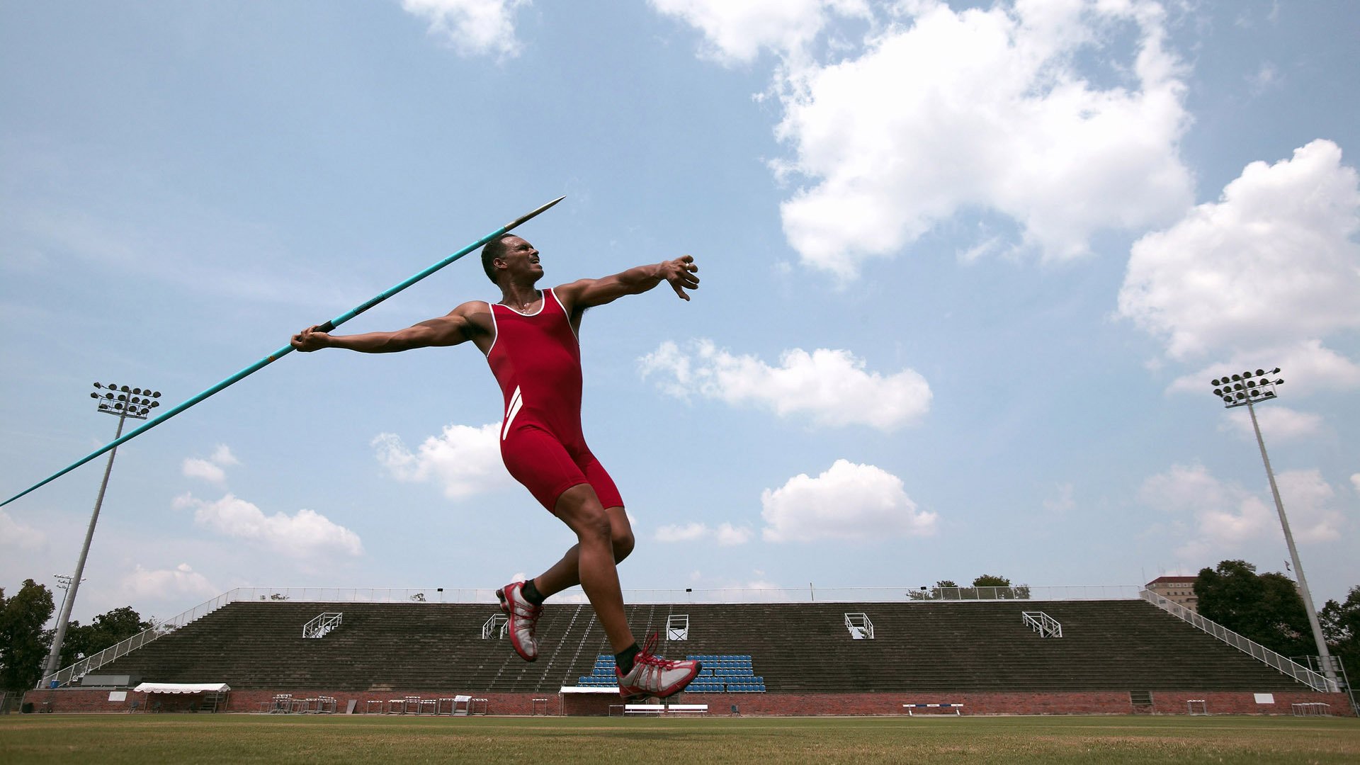 九游体育网页版-世界杯激情再燃：高潮不断，精彩值得期待！，世界杯精彩片段视频